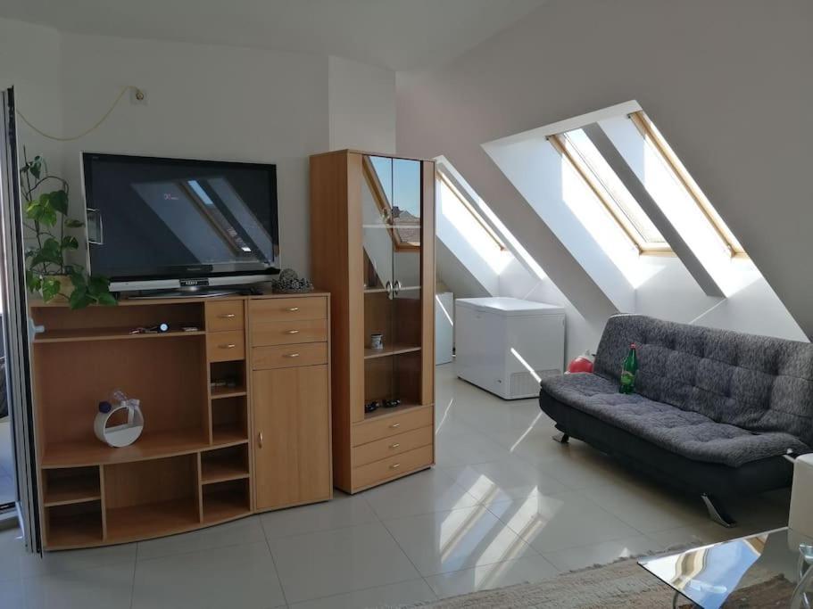 Apartman Natasa 3 브르사츠 외부 사진